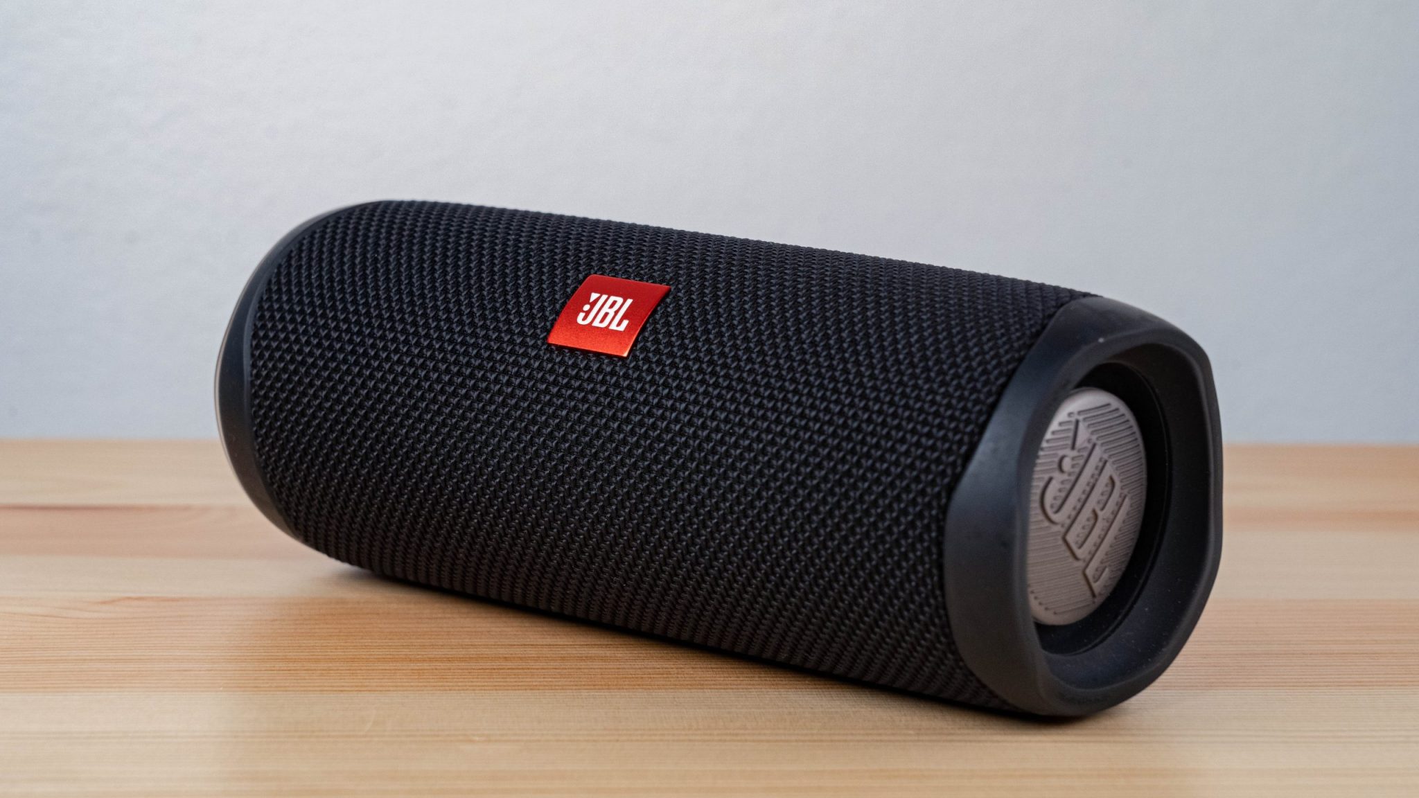 Melhores Marcas de Caixas de Som Bluetooth [Brasil 2023]